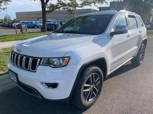 2017 Jeep Grand Cherokee Limited X