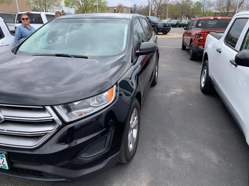 2015 Ford Edge SE