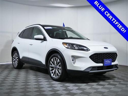 2022 Ford Escape Titanium