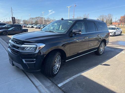 AGATE BLACK METALLIC 2024 Ford Expedition Limited