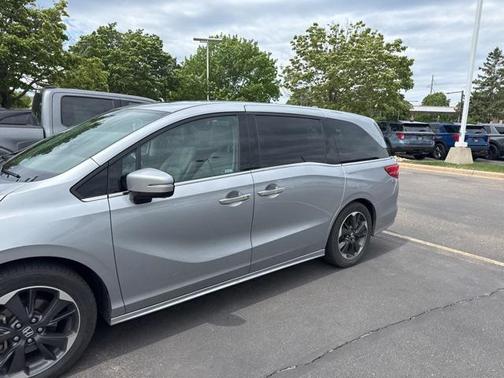2021 Honda Odyssey Elite
