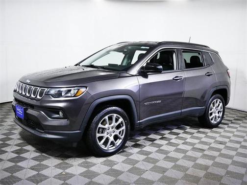 2022 Jeep Compass Latitude Lux