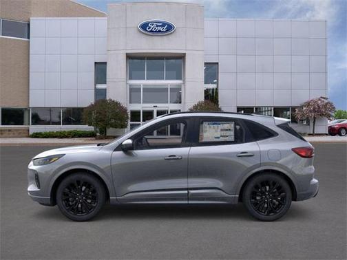 2026 Ford Escape ST-Line Elite