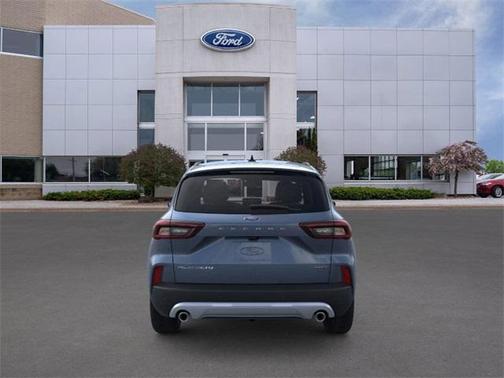 2026 Ford Escape Platinum