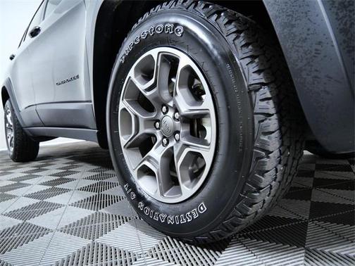 2021 Jeep Cherokee Trailhawk