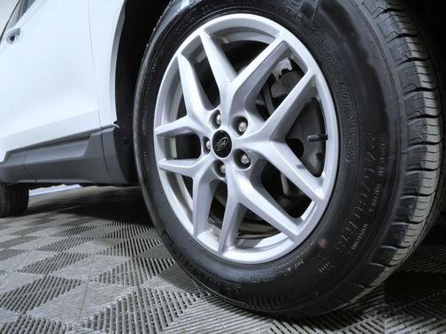 OXFORD WHITE 2024 Ford Edge SEL