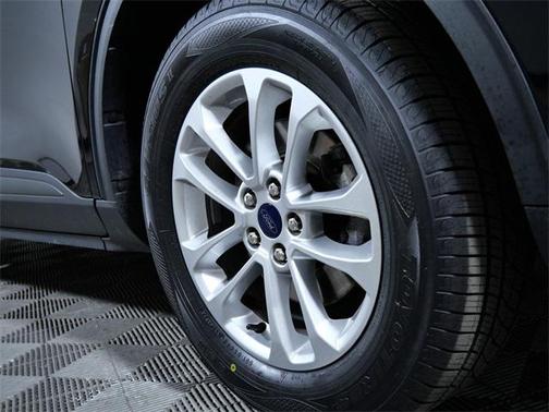 2022 Ford Escape S