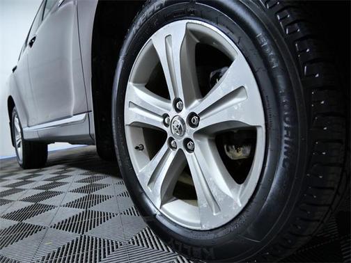 2012 Toyota Highlander Limited