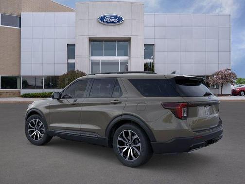 Gray 2026 Ford Explorer ST-Line