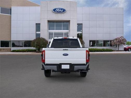 2025 Ford F-350 Lariat