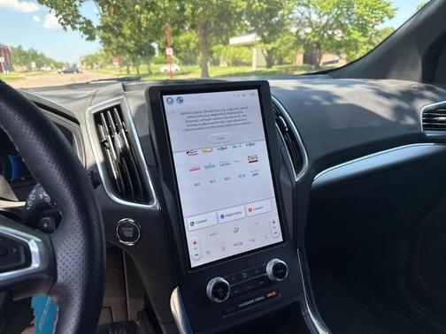 2022 Ford Edge ST