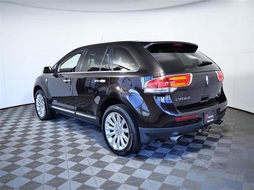 2013 Lincoln MKX Base