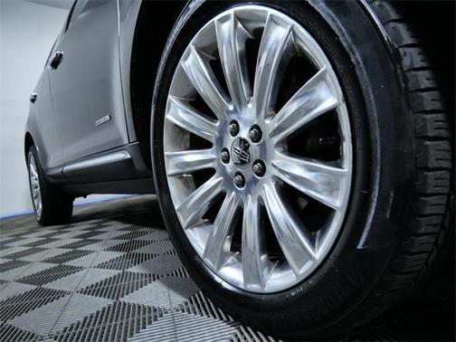 2013 Lincoln MKX Base
