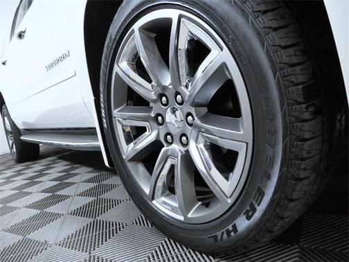 2016 Chevrolet Suburban LTZ