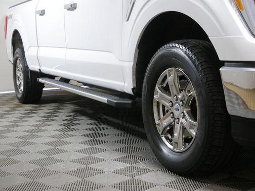 Oxford White 2023 Ford F-150 XLT