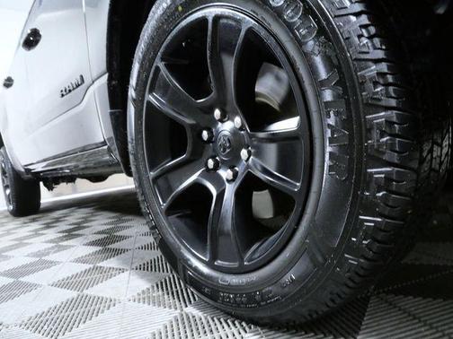 Diamond Black 2022 RAM 1500 Big Horn/Lone Star