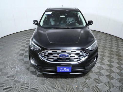 Black Metallic 2023 Ford Edge Titanium