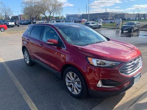 2019 Ford Edge Titanium