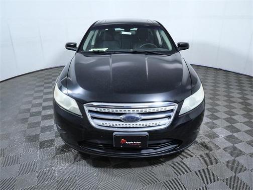 2010 Ford Taurus SEL