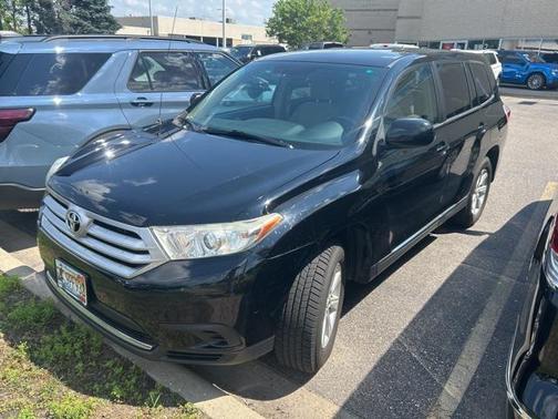 2011 Toyota Highlander SE
