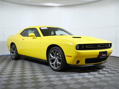 2017 Dodge Challenger SXT