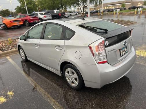 2010 Toyota Prius III