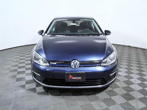2016 Volkswagen e-Golf SE