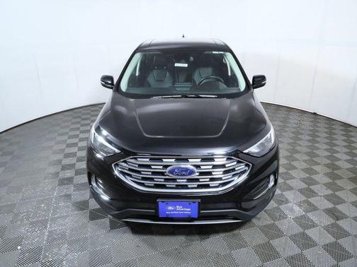 Black Metallic 2023 Ford Edge Titanium