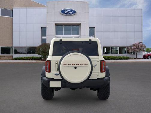 White 2026 Ford Bronco Outer Banks