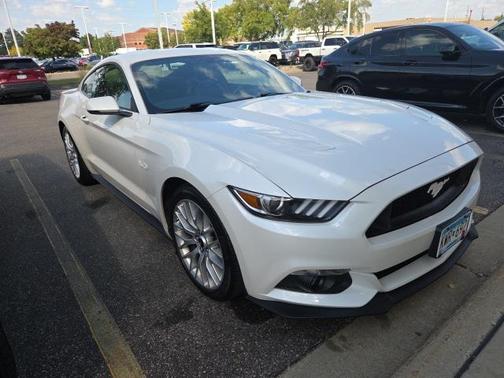 2017 Ford Mustang GT Premium