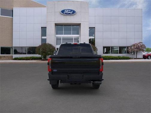 2025 Ford F-350 Platinum
