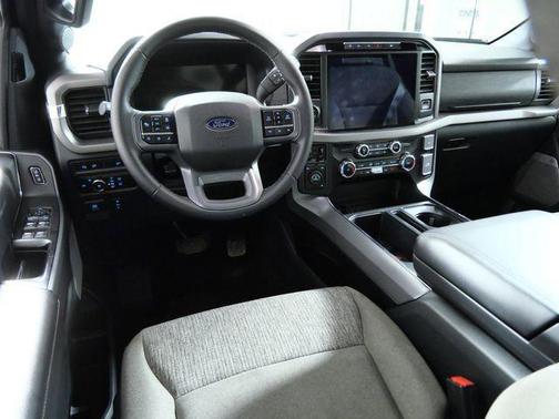 AGATE BLACK METALLIC 2024 Ford F-150 XLT