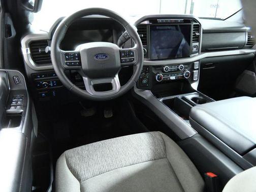 AGATE BLACK METALLIC 2024 Ford F-150 XLT