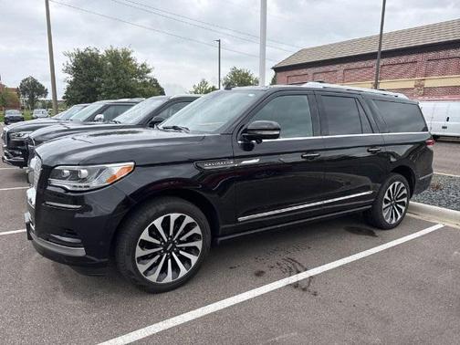 2024 Lincoln Navigator Reserve