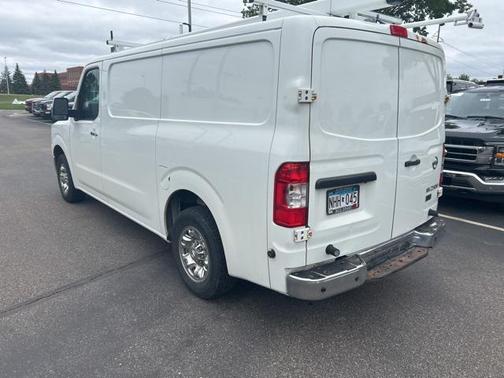 2014 Nissan NV Cargo NV2500 HD SV V6