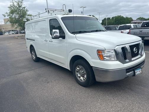 2014 Nissan NV Cargo NV2500 HD SV V6