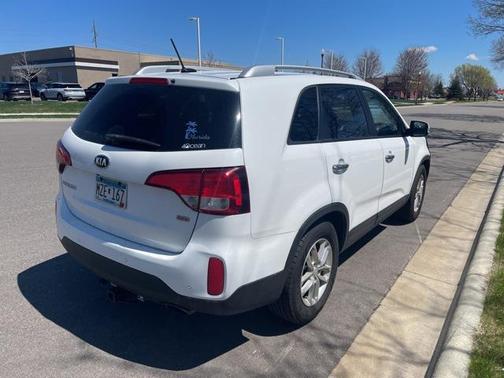 2015 Kia Sorento LX