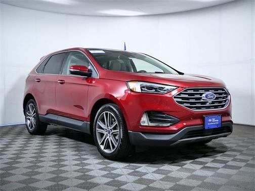 2022 Ford Edge Titanium