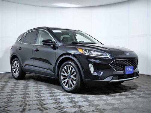 2020 Ford Escape Titanium