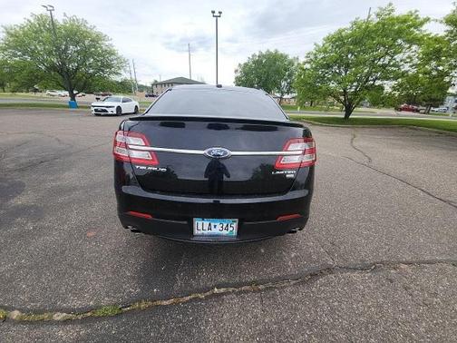 2018 Ford Taurus Limited