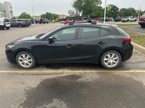 2015 Mazda Mazda3 i Sport