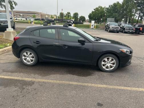 2015 Mazda Mazda3 i Sport