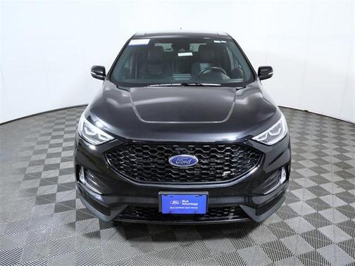 2022 Ford Edge ST