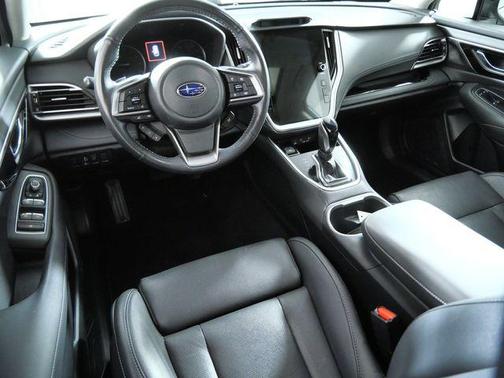 Ice Silver Metallic 2022 Subaru Outback Limited