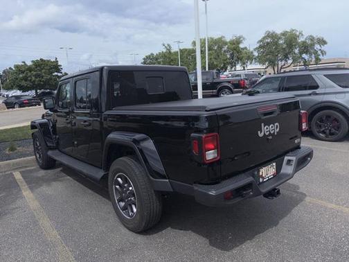 2022 Jeep Gladiator Overland