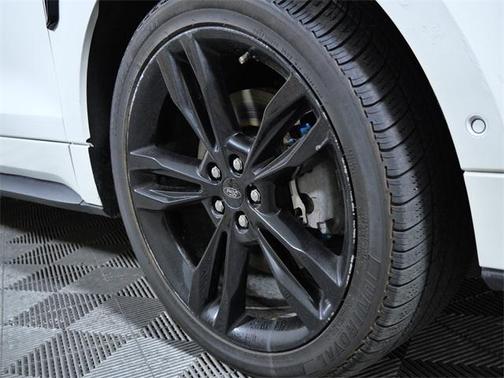2020 Ford Edge ST