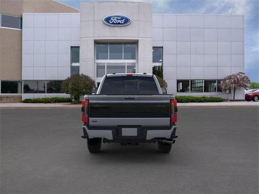 2025 Ford F-350 Platinum
