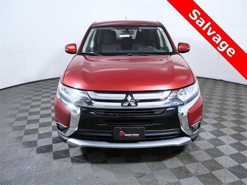 2016 Mitsubishi Outlander SE