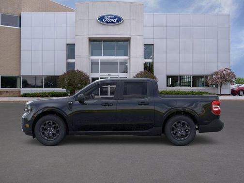 Shadow 2026 Ford Maverick XLT