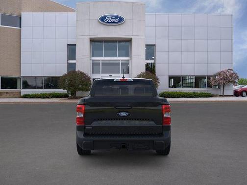 Shadow 2026 Ford Maverick XLT